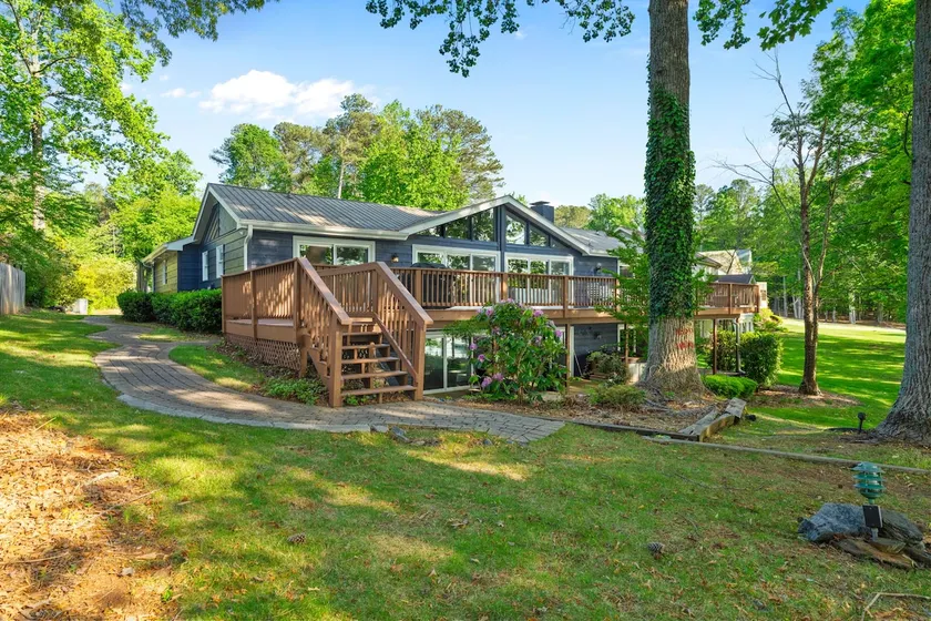 Lanier Lake House - Image 1