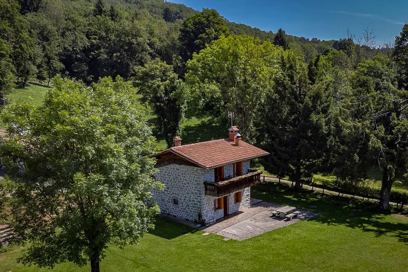 House Cuian - a traditional stone house - Image 1