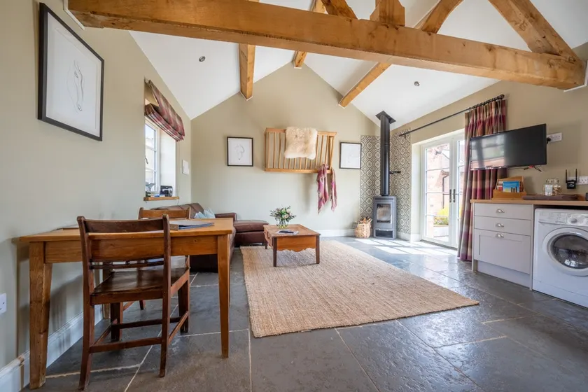 Dog Friendly Cottage | Enclosed | Hottub - Image 1