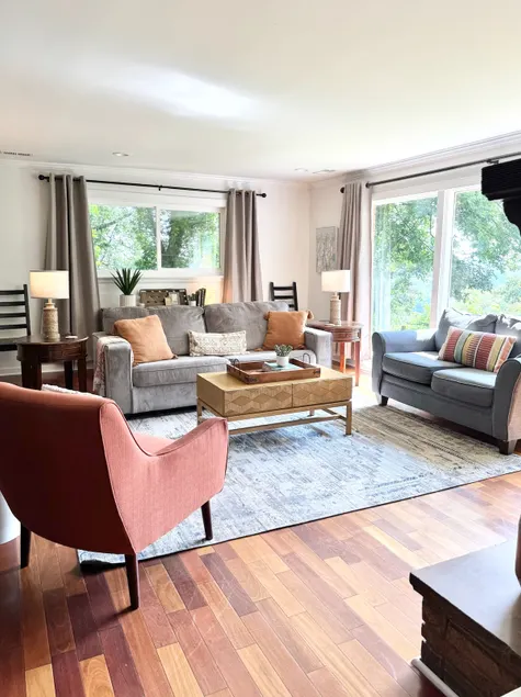 Best of Both Worlds: Seclusion & Convenience - Image 1