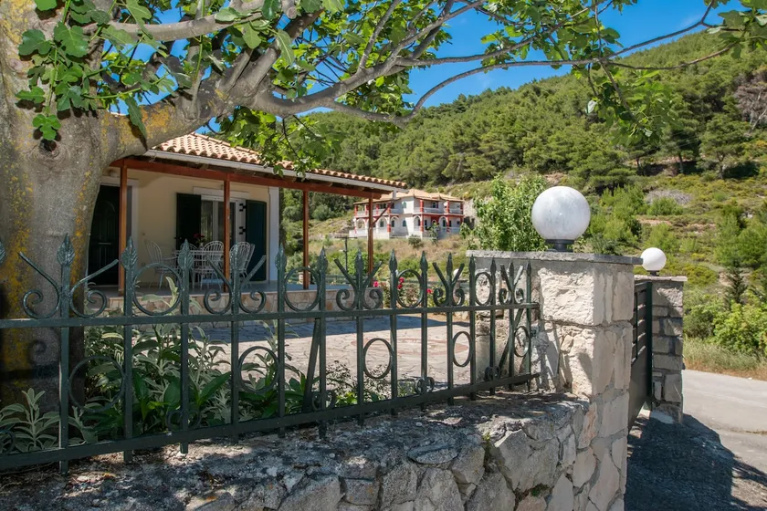 Korfoula Residence - Peaceful retreat in Zante - Image 1