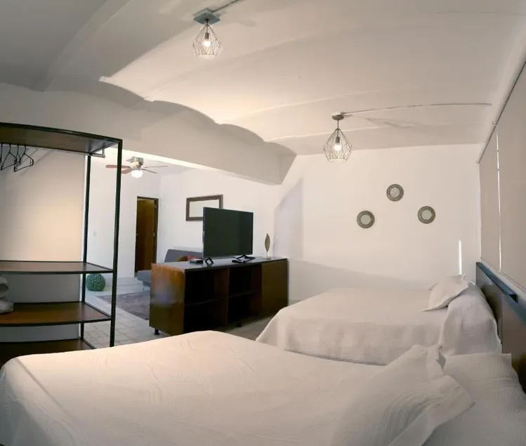 WR12 Loft, Arco de la Calzada - Image 1