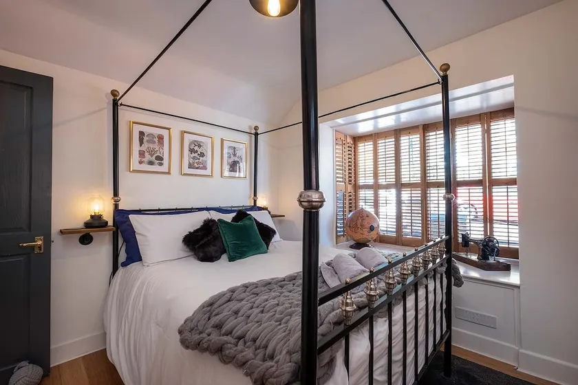 Unique -2 bed-Garden- The Nautilus-Cowes IOW - Image 1