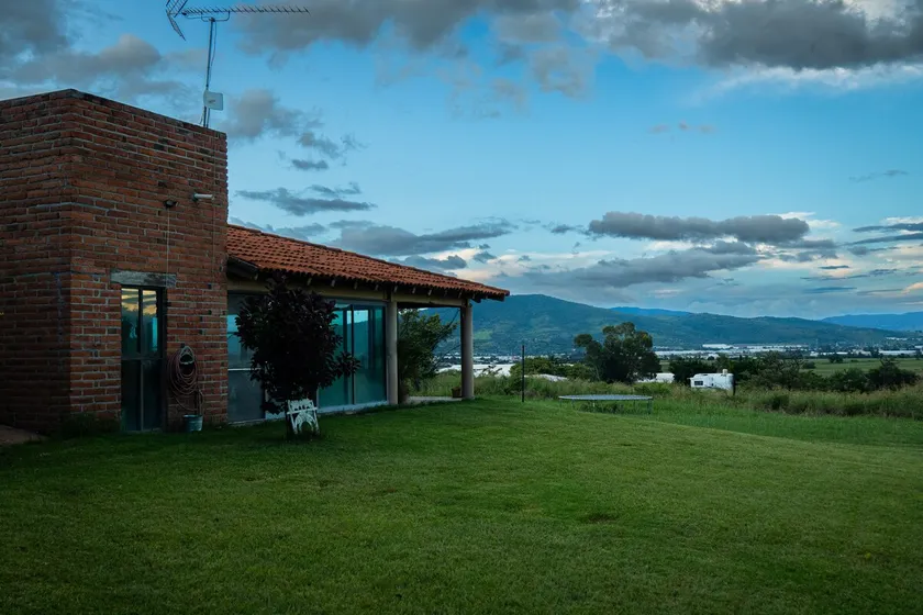 Charming Country House with Panoramic View - Image 1
