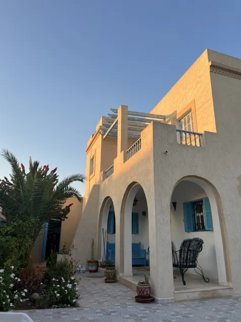 CHARMING AND STANDING PRIVATE SWIMMING POOL VILLA IN DJERBA, 200m from the sea - Image 1