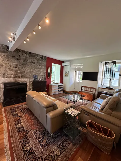 Artillery view Condo (free parking) - Image 1