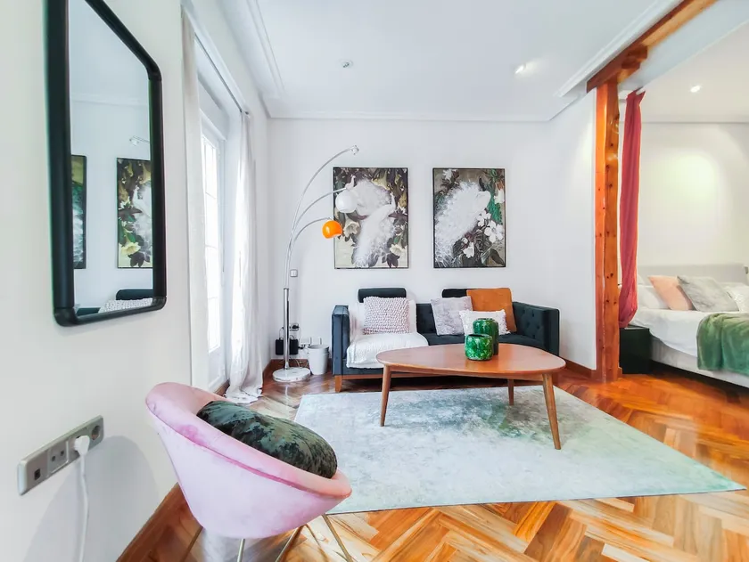 Temporary accommodation in Chueca - Image 1