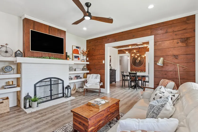 ”Newly Renovated Gem 5 mins to Baylor, Magnolia. - Image 1