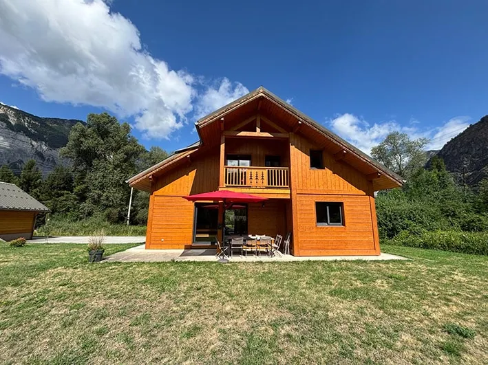 Wooden Chalet & Nature / Panoramic View / 8-12 people - Image 1