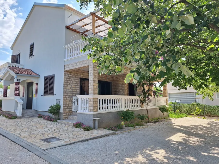Pakostane Apartment ”Green” - Image 1