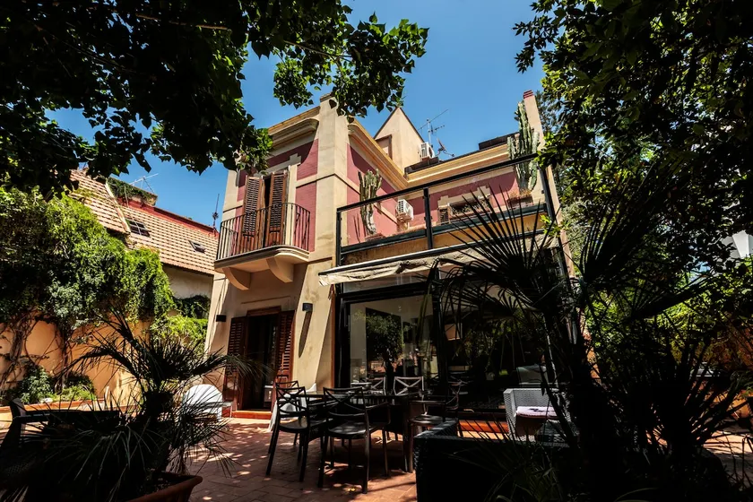 Exclusive Villa Liberty 200 Meters from Mondello Beach - Image 1