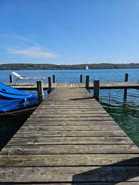 Dream apartment with private jetty, pool, and sauna - Image 1