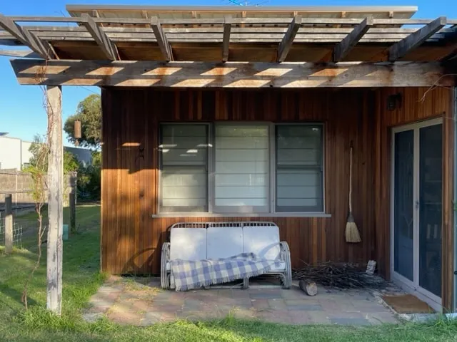 Point Roadknight Beach Shack, stroll to the beach - Image 1