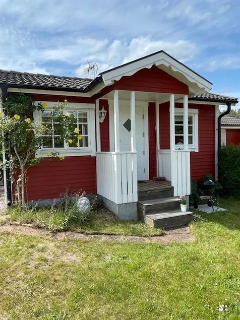Cozy little cottage in Rälla - Image 1
