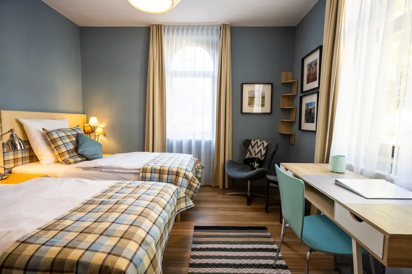Modern apartment with sleeps 4 people - Image 1