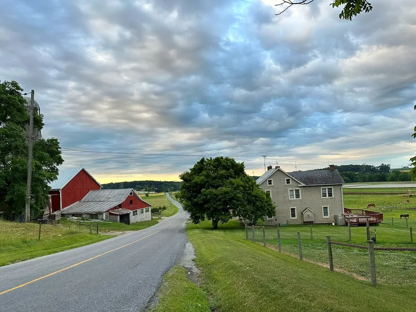 Lapp Farmhouse Bed & Breakfast - Amish Country PA - Image 1