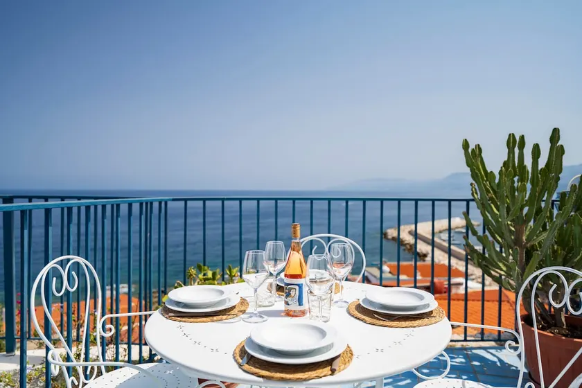 Seaview House Cala Gonone - Image 1