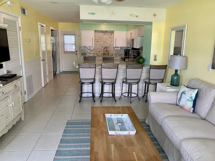 Pristine Tropical Getaway Townhouse Across Street from the Beach! - Image 1