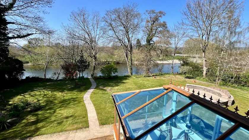 House on River, 4 bedroom, Glasbury, Hay & Brecon - Image 1