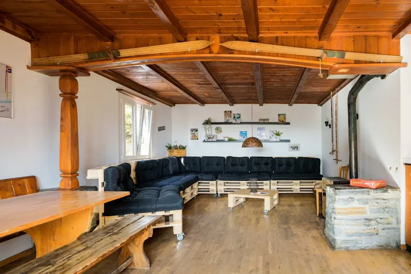 Chalet Ski - Club Romand Bienne in the heart of nature - Image 1