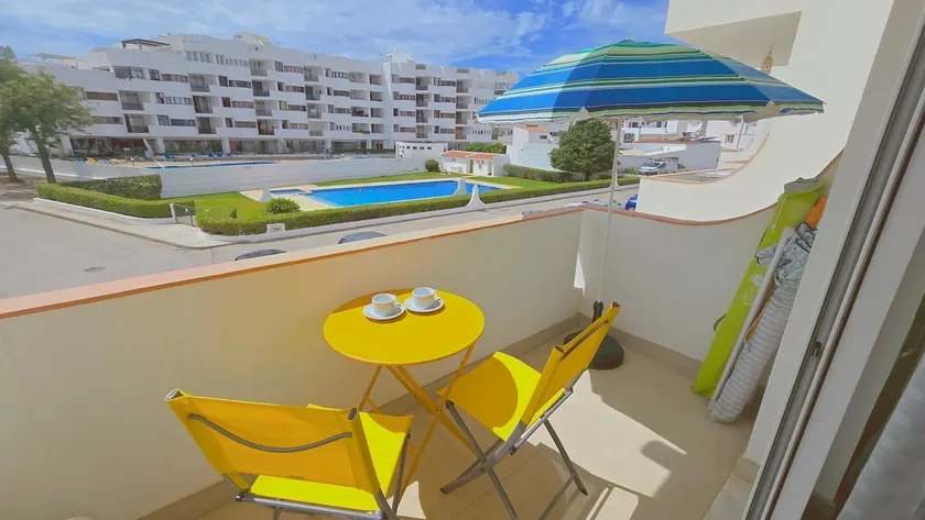 Praia Eulália with pool and 5 minutes from the beach - Image 1