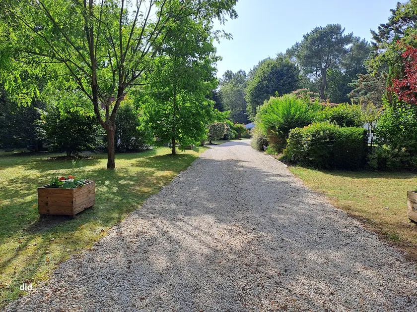 a small cottage in Vendée - Image 1