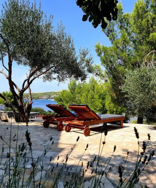 Quiet place on the beach - Image 1