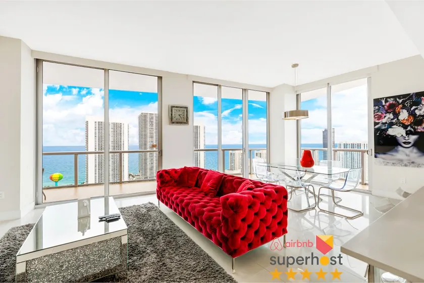 ★★★★★DREAM-SKY MANSION. 3DBR/3BA LUXURY PENTHOUSE. 33RD FLOOR. DIRECT OCEAN VIEW. 5 MIN TO THE OCEAN. - Image 1