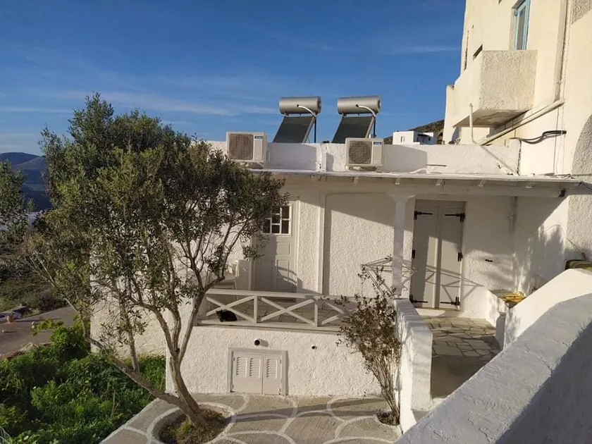 Ios village view 3 - Image 1