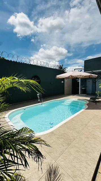 House, Swimming pool, full balcony and suite with air - Image 1