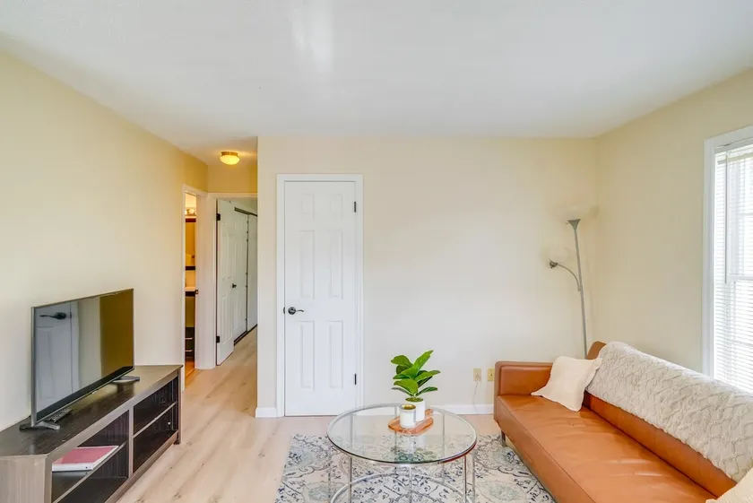 2. Beautiful, Cozy Condo with view of Windham Mtn - Image 1