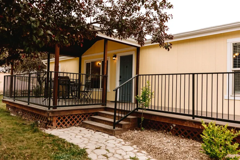 Private Vacation House - Image 1