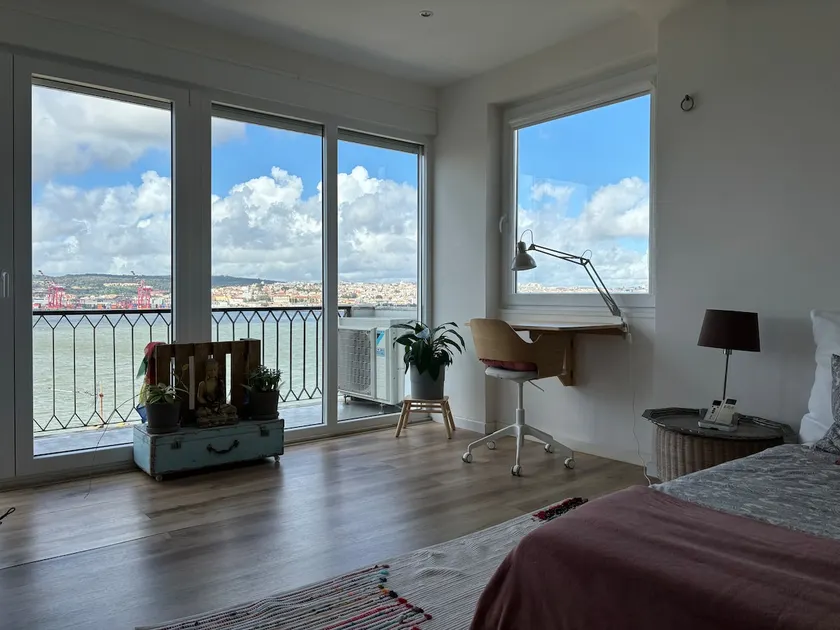 MyHomeResort | BEST Lisbon view | Surf+City+Advt. - Image 1