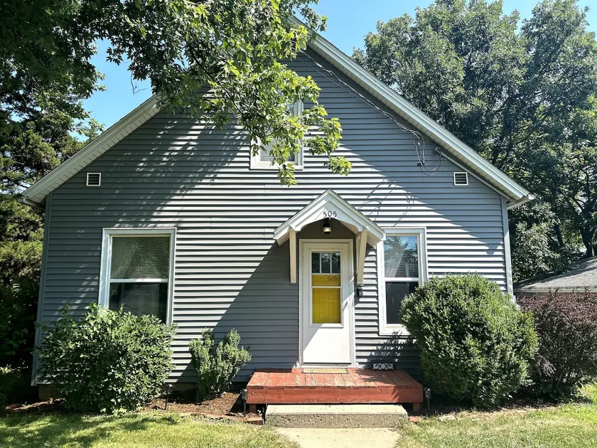 Charming Cottage by the College - Image 1