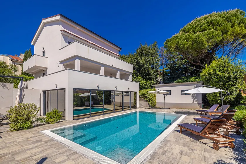 Beautiful modern Villa PHOENIX - Image 1