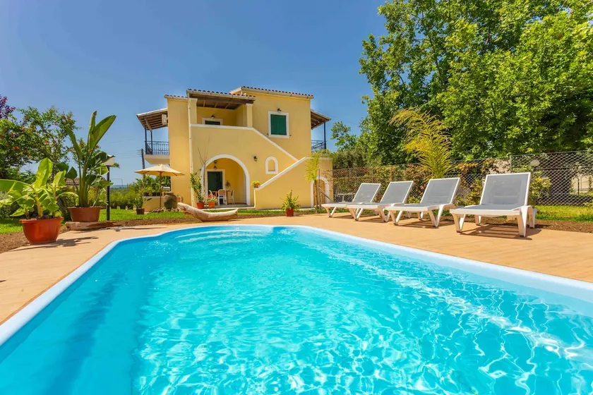 Blue wave beach villa with pool 100m from the beach - Image 1