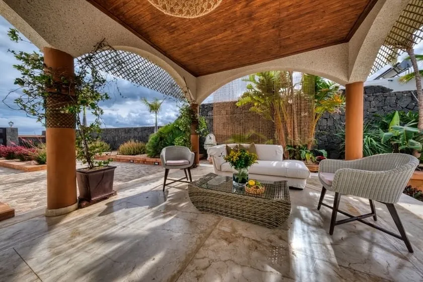 Casa Mia Beautiful Apartment in-Villa Near the Sea - Image 1