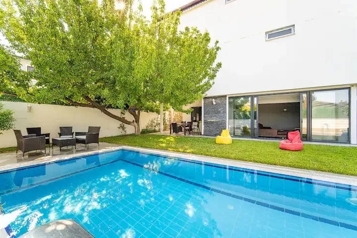 Villa Serdar with a Hidden Garden and Pool in Antalya - Image 1