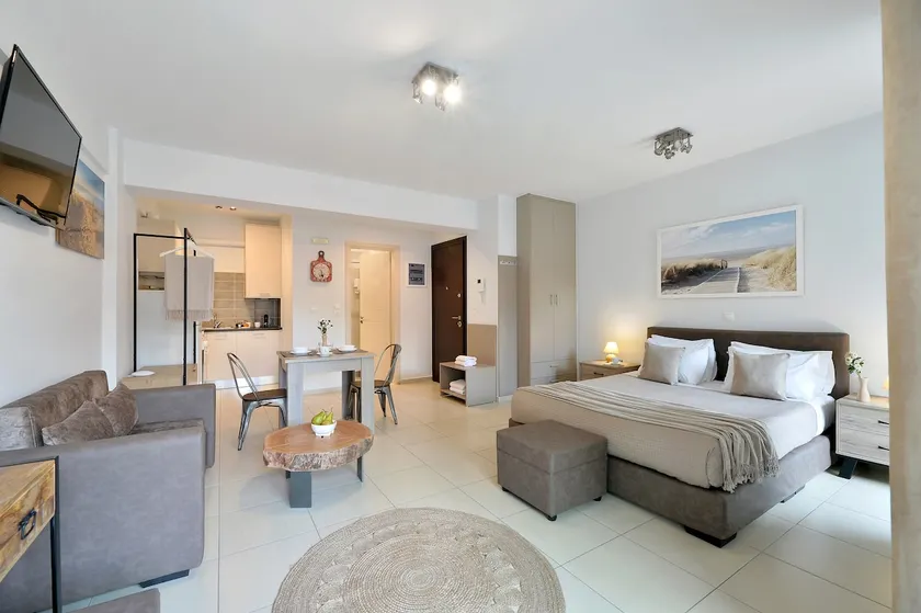 Superior Apartment | Alekos Apartments 1 (Netflix) - Image 1
