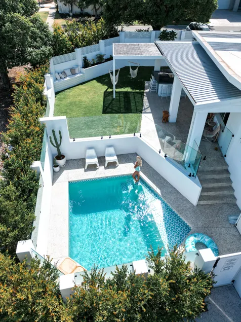 Turquoise Waters Retreat- private pool -3 bdr - Image 1