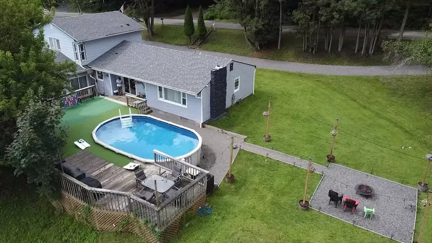 Heated Pool, Cozy 5BR Getaway-Games-Hikes-Wineries - Image 1
