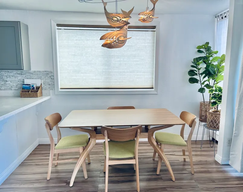 15 Steps to Beach! 2 Bedroom w/XL Kitchen & Pool! - Image 1
