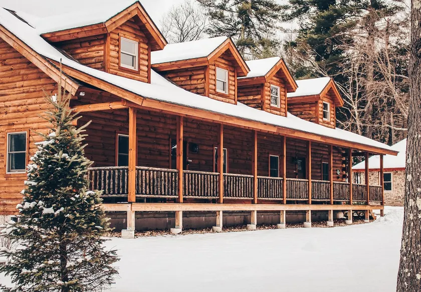 Newly Built Cozy Log Cabin (Duplex) one side - Image 1
