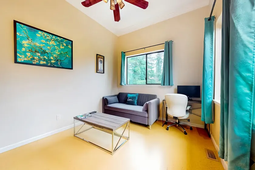 POWER ON - Tranquil Retreat with Nature Views - Image 1