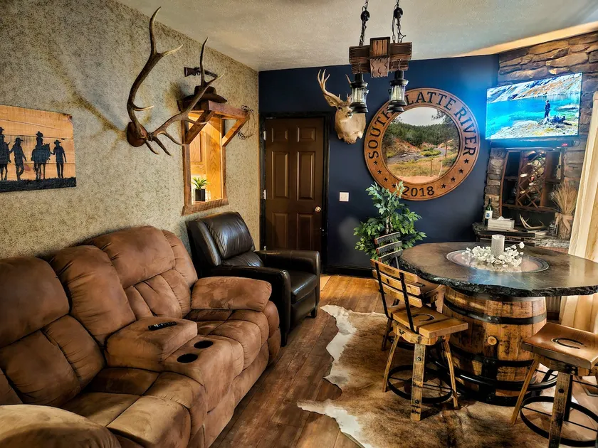 Cowgirl Quarters @ Lux-crete Ranch - Image 1