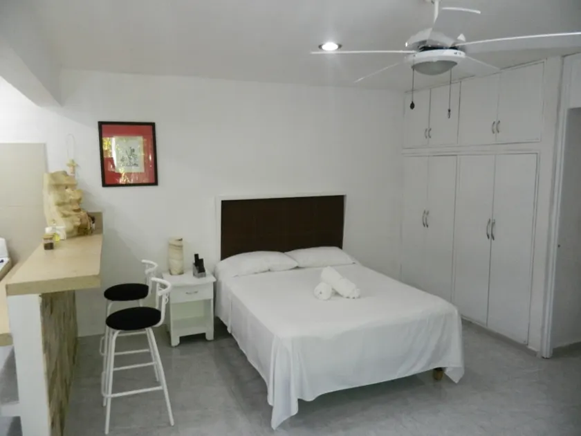 Amazing Studio with A/C, Auto Check-in & Wifi #6 - Image 1