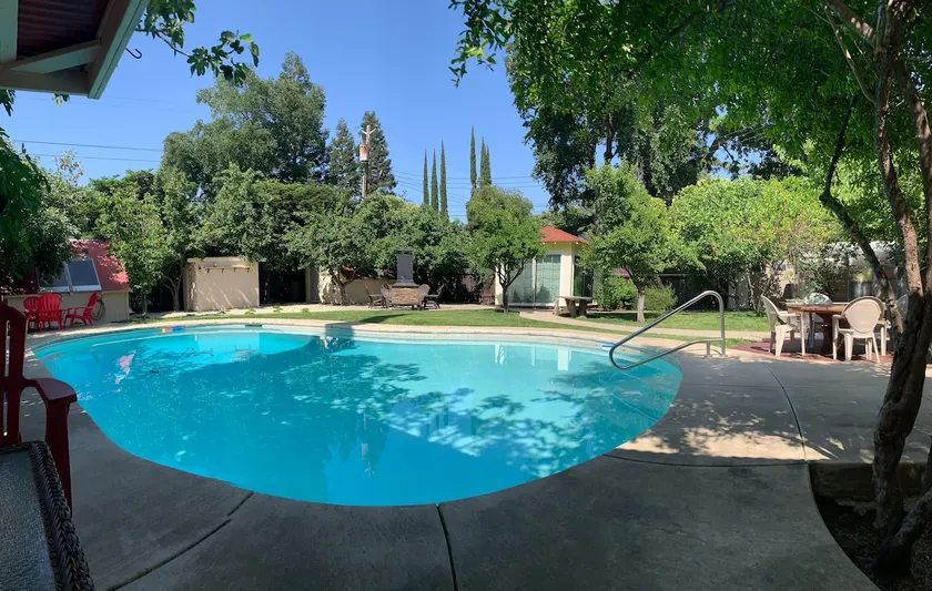 Hidden Oasis. Pool and Garden. Patios. BBQ. - Image 1