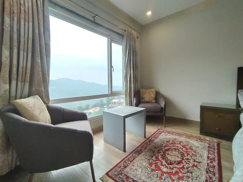 Luxury 1BR Resort Suite | Balcony & Views - Image 1