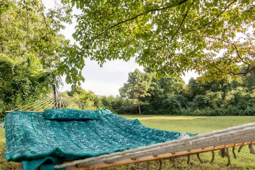 Peaceful Williamsburg Stay | Backyard Movie Nights - Image 1