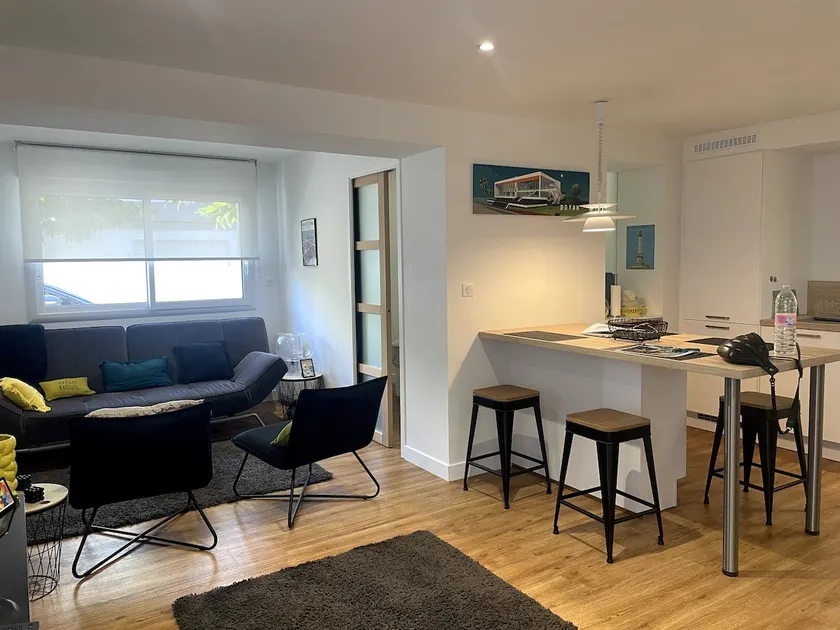 The Auguste apartment is cozy, superb location - Image 1